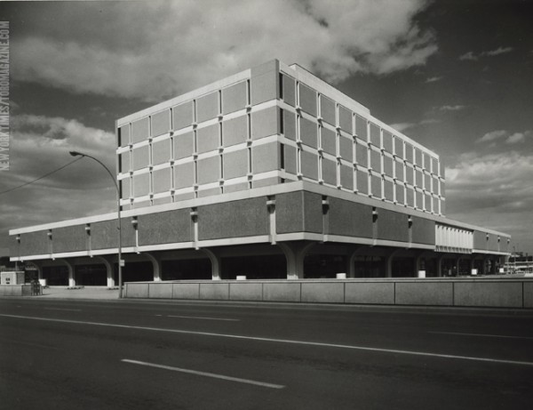 Edmonton_Centennial_Library_A_crop