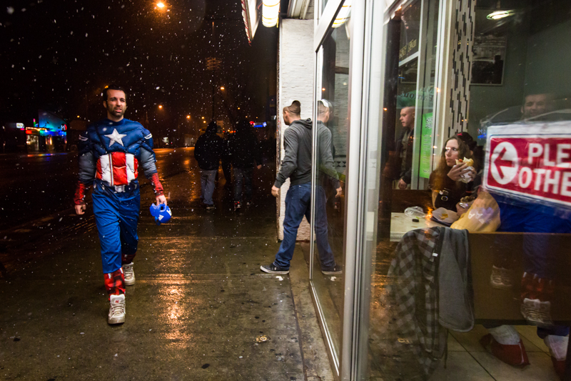 Canada, Edmonton. Hallowe'en Pub Crawls. Nov/2/2013. Tom Young © 2013