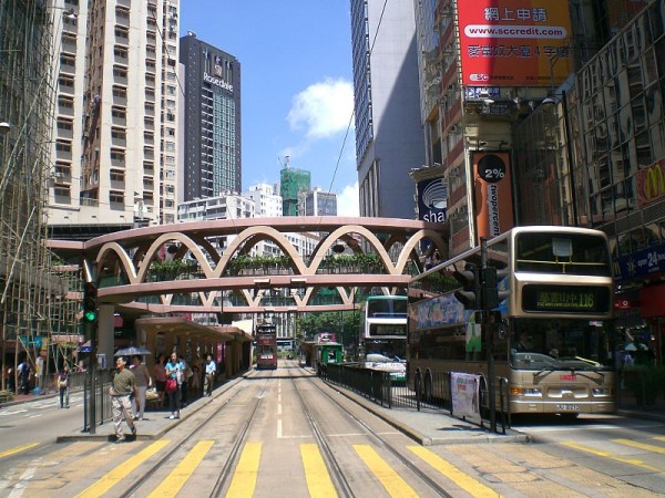 Yee Wo Street Skyway, Hong Kong. Photo Credit: RoxRox via Creative Commons