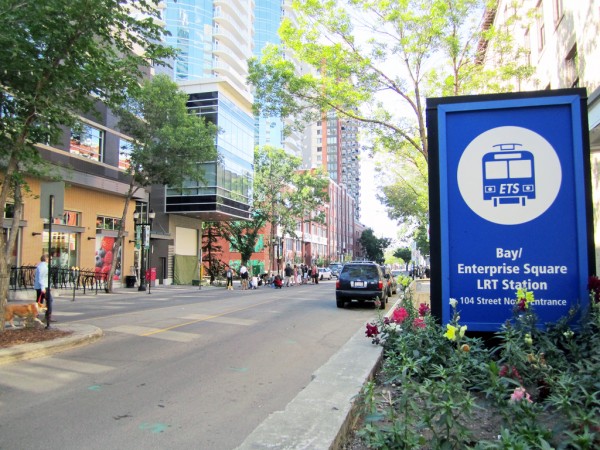 Existing LRT logo at Bay-Enterprise Station. Photo credit: Mack Male, 2011.