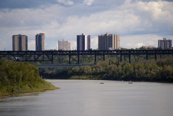 Overlooking the North Saskatchewan. Photo by Marcel Schoenhardt.