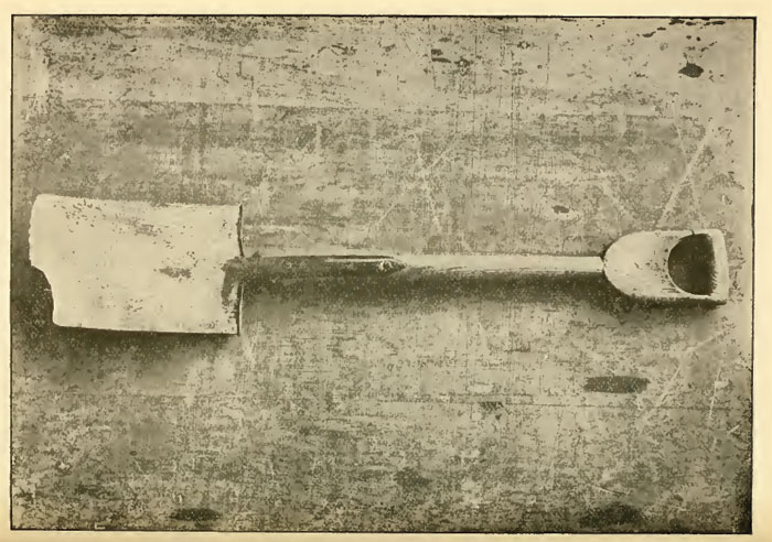 The shovel Holmes used to bury Alice and Nellie Pitezel. Det. Geyer used the same one to uncover their bodies.