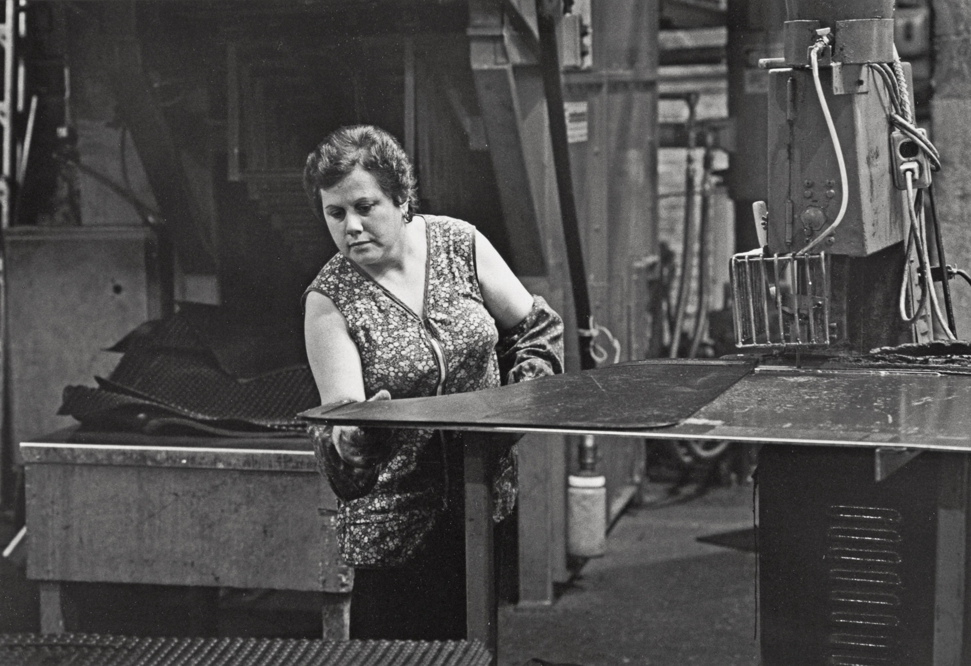 Malvidia Suzanna trimming flash from a mud flap, Department 54, June, 1993