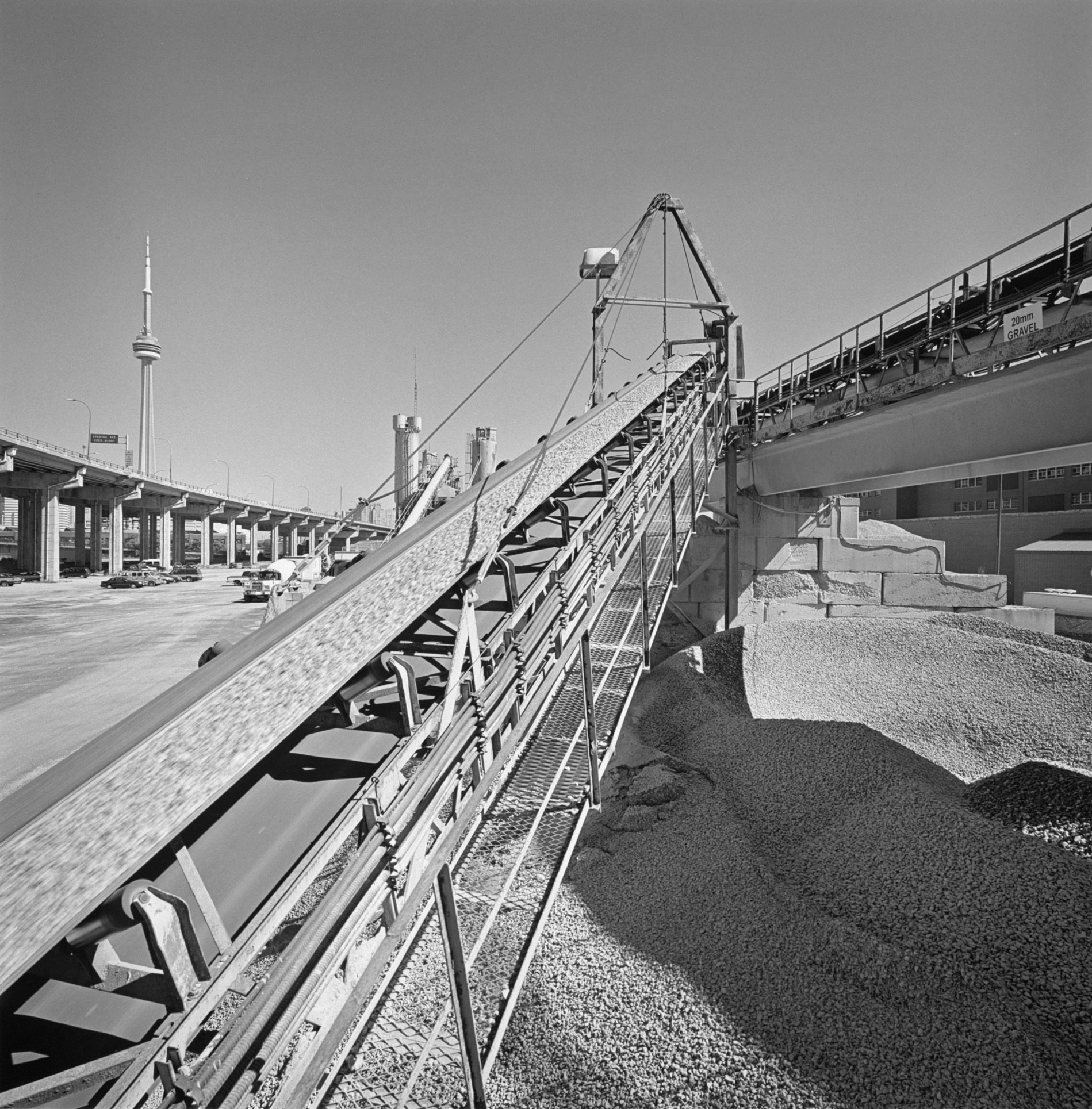 Conveyor and aggregate bunker, CBM ready mix plant, Bathurst Street, 1998.