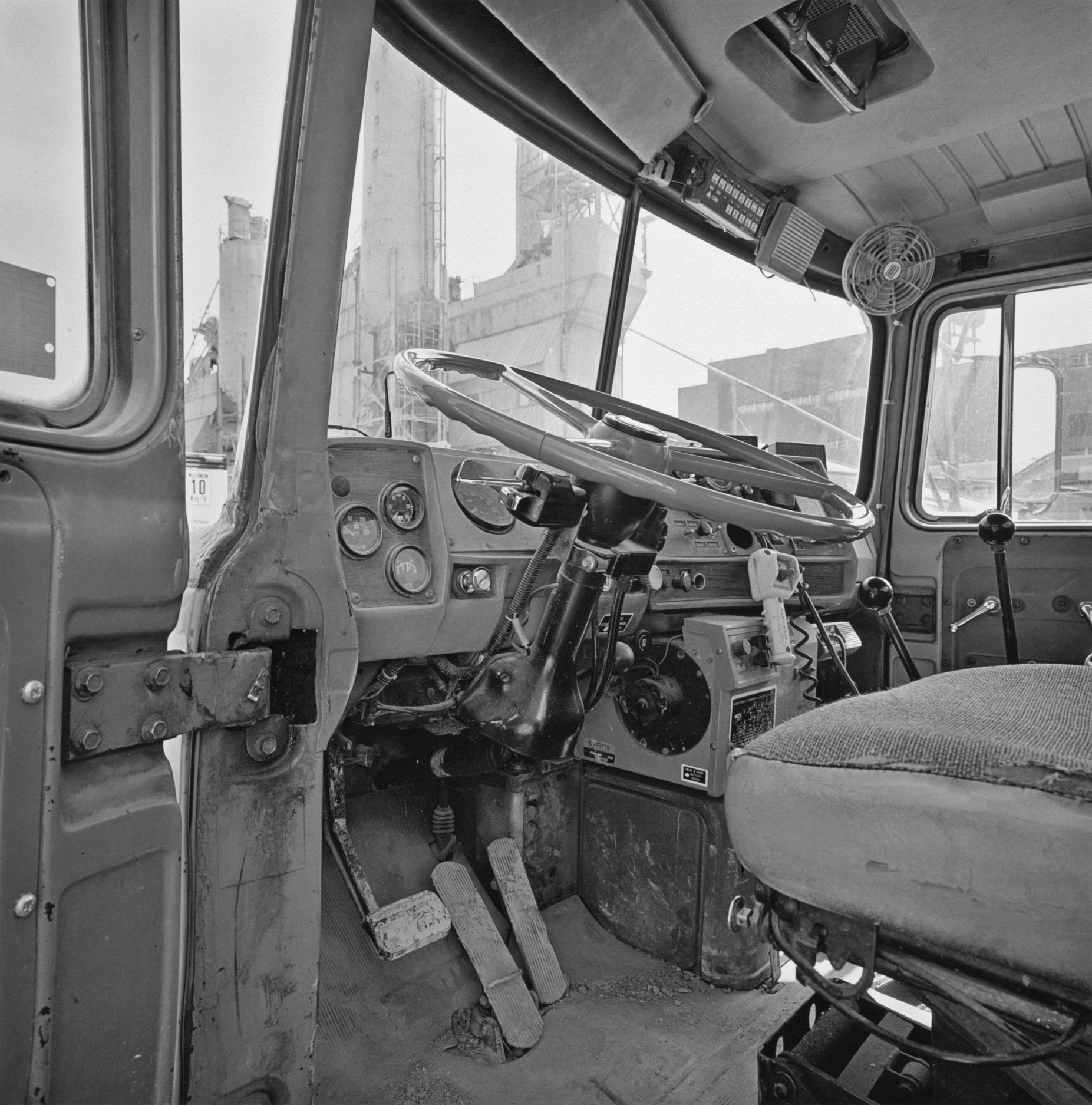 Cab of Truck No. 280, CBM ready mix plant, Bathurst Street, 1998.
