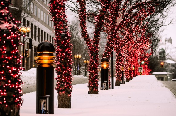 Christmas lights on ave McGill College