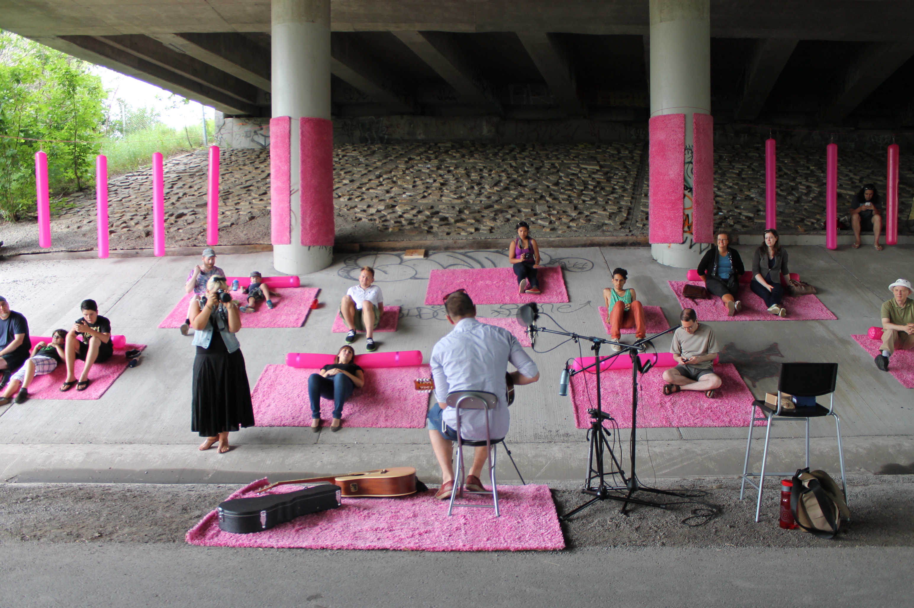 Design Citizens: professional-grassroots urban tactics - Spacing