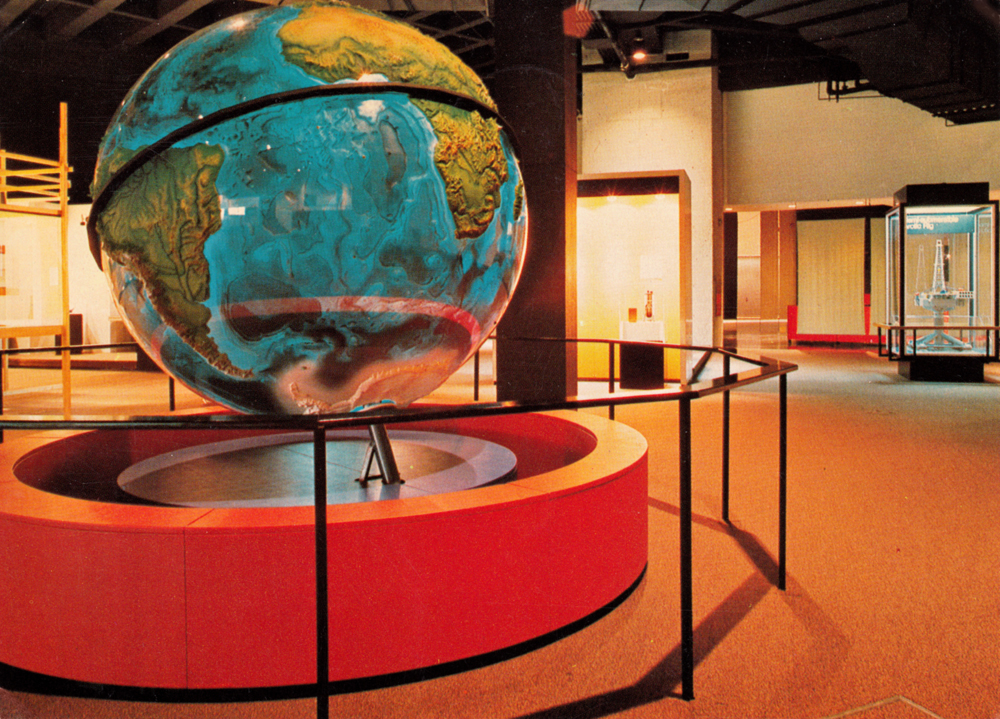 MOD TORONTO Ontario Science Centre, Raymond Moriyama’s temple of