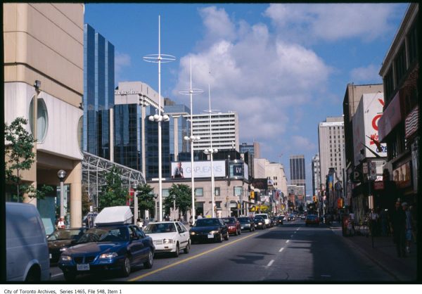 Photo from 1990s of Yonge and Dundas