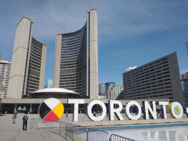 City Hall and Toronto sign